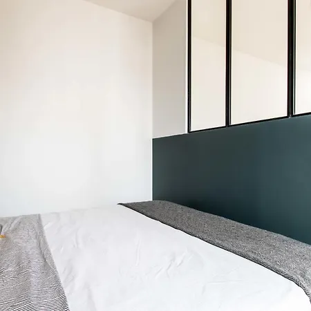 Beautiful Bright Studio Near The Place Des Vosges *